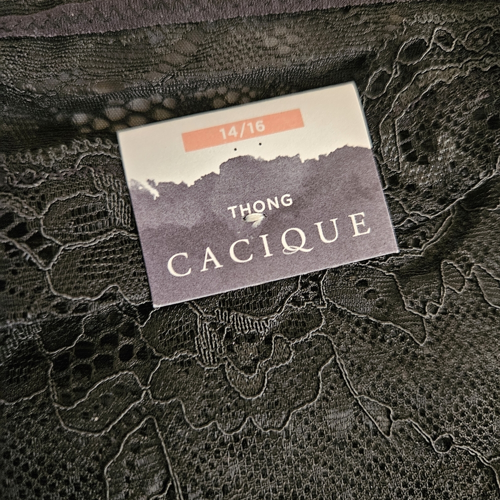 Cacique Black and Red Lace Heart Thong - Picture 4 of 6